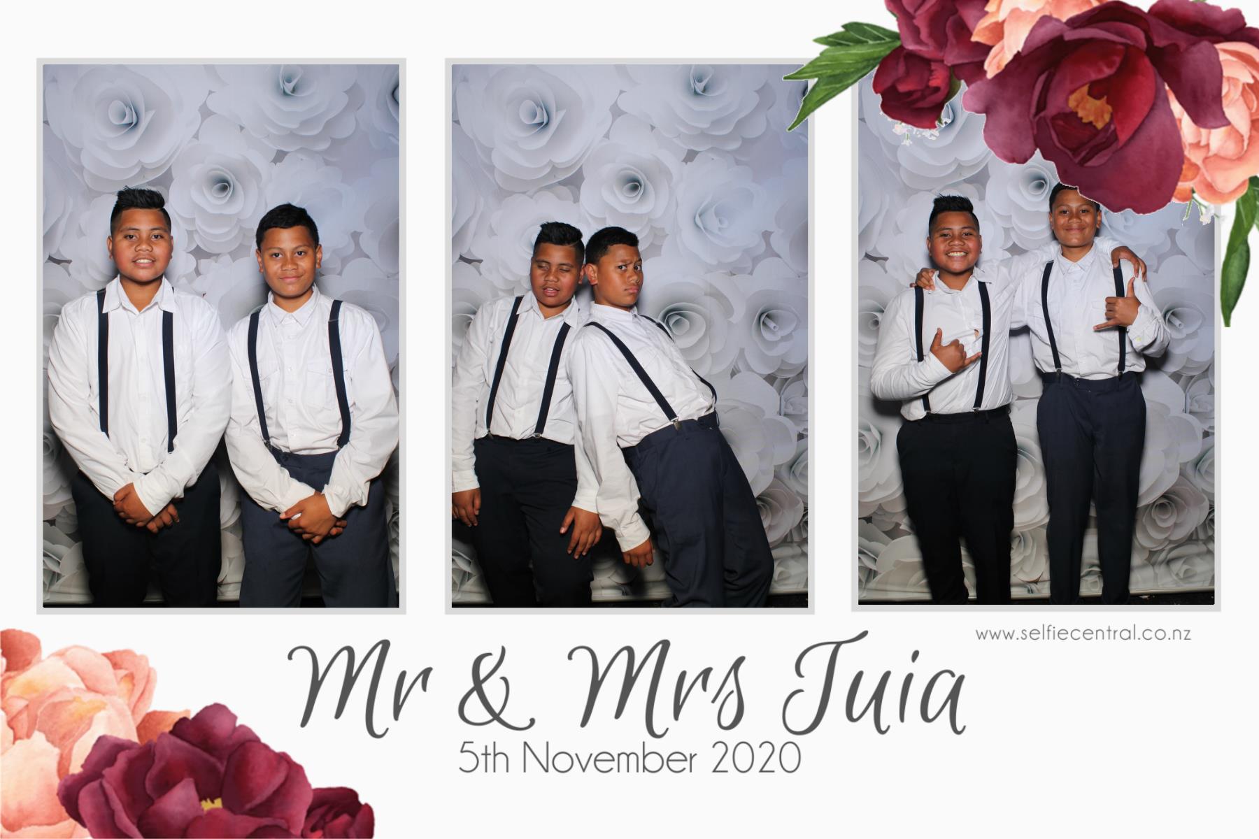 Moses and Val's Wedding | View more photos from the event at gallery.photobooth.co.nz/u/SelfieCentral/Moses-and-Vals-Wedding